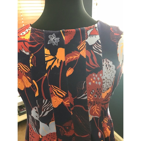 Shell Tank Dress w/ pockets - Picture 6 of 8